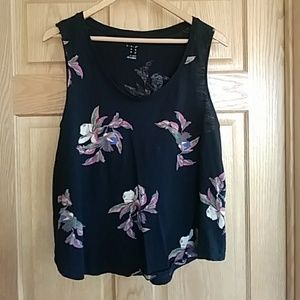 Black floral tank top